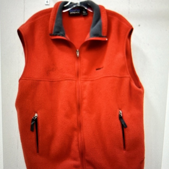 Patagonia men’s synchilla fleece vest size extra large bright orange - Picture 1 of 4